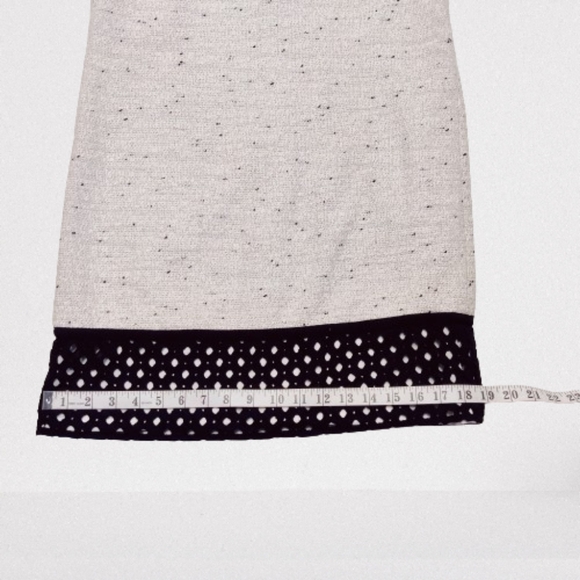 Ann Taylor Cream Tweed Dress Knee Length Sleeveless Size 4 - Picture 6 of 10